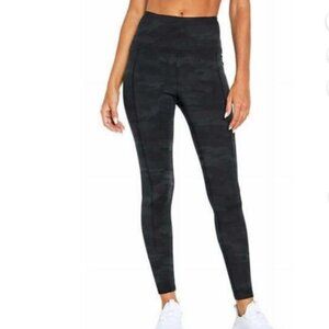 NEW Marika Sport Womens Black Camo High-Waisted Leggings XS Polyester// 25PT